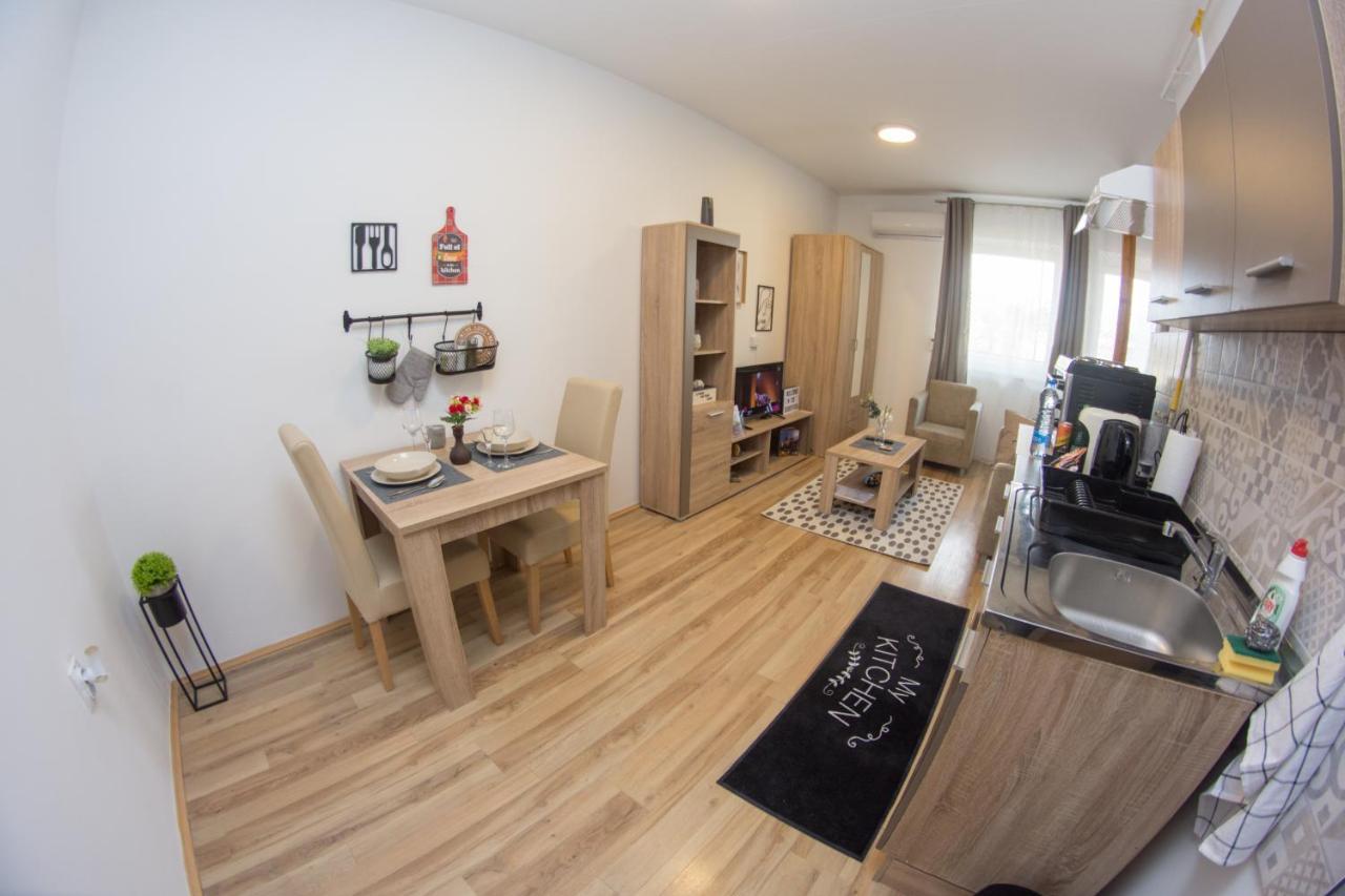 Sweet Apartment Суботица Экстерьер фото